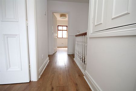 Lansdowne Park, Grand Canal Dk, Dublin 4 - Photo 3