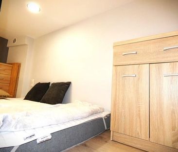 Łódź Łódź-Śródmieście, Piotrkowska - Фото 1