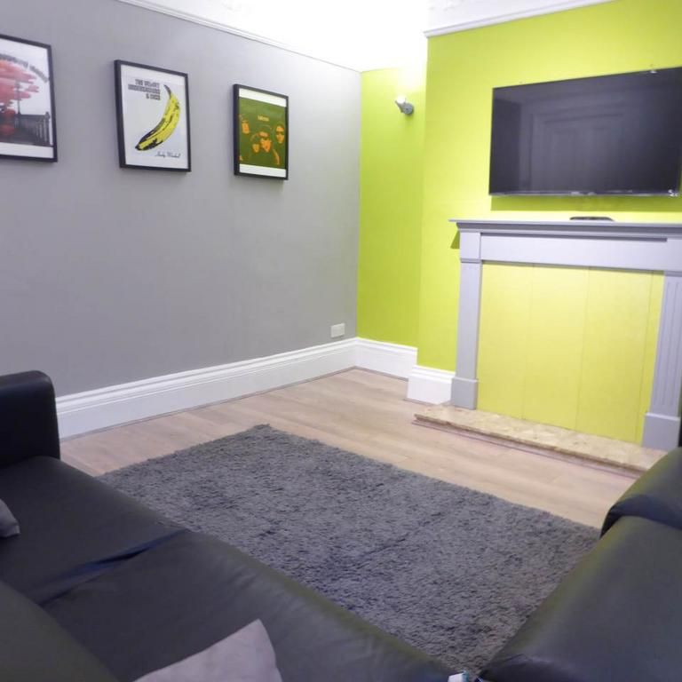 4 bedroom house to rent - Photo 1
