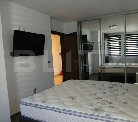 Apartament 2 camere, decomandat, modern, parcare, zona Iuliu - Fotografie 4