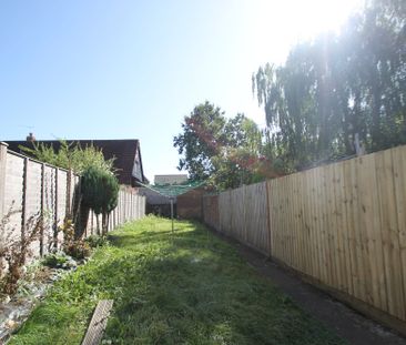 2 bed house to rent in Shutewater Hill, Bishops Hull, TA1 - Photo 5