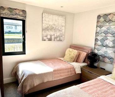 Maidenhead Road, Windsor, SL4 - Photo 5