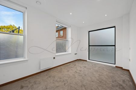 Harvest Lane, Thames Ditton, KT7 - Photo 3
