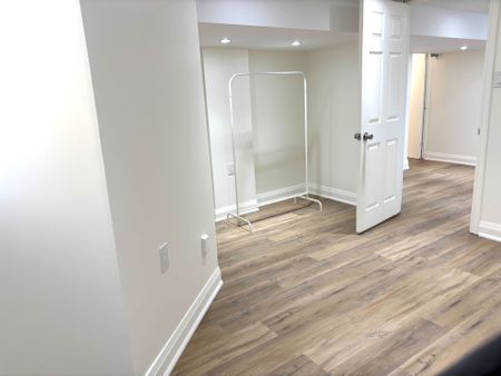For Lease - 85 Searle Avenue Unit# BSMT, Toronto, Ontario - Photo 5