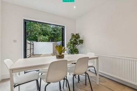 6 bedroom terraced house to rent - Photo 3