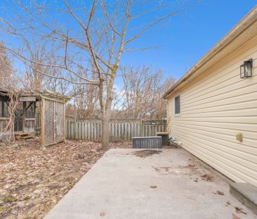 For Lease - 192 Edgehill (Upper) Drive, Barrie, Ontario - Photo 1