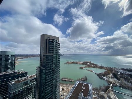 For Lease - 70 Annie Craig Drive Unit# 3206, Toronto, Ontario - Photo 3