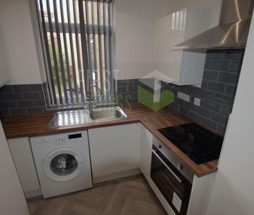 Studio to rent - Photo 6