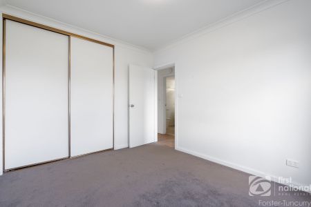 Easy Living: Modern Two Bedroom Forster Unit - Photo 3