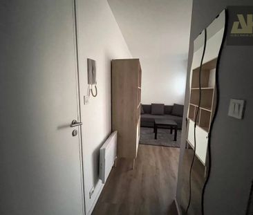 LE GUELMEUR - T1 MEUBLE - PLACE DE PARKING - Photo 4