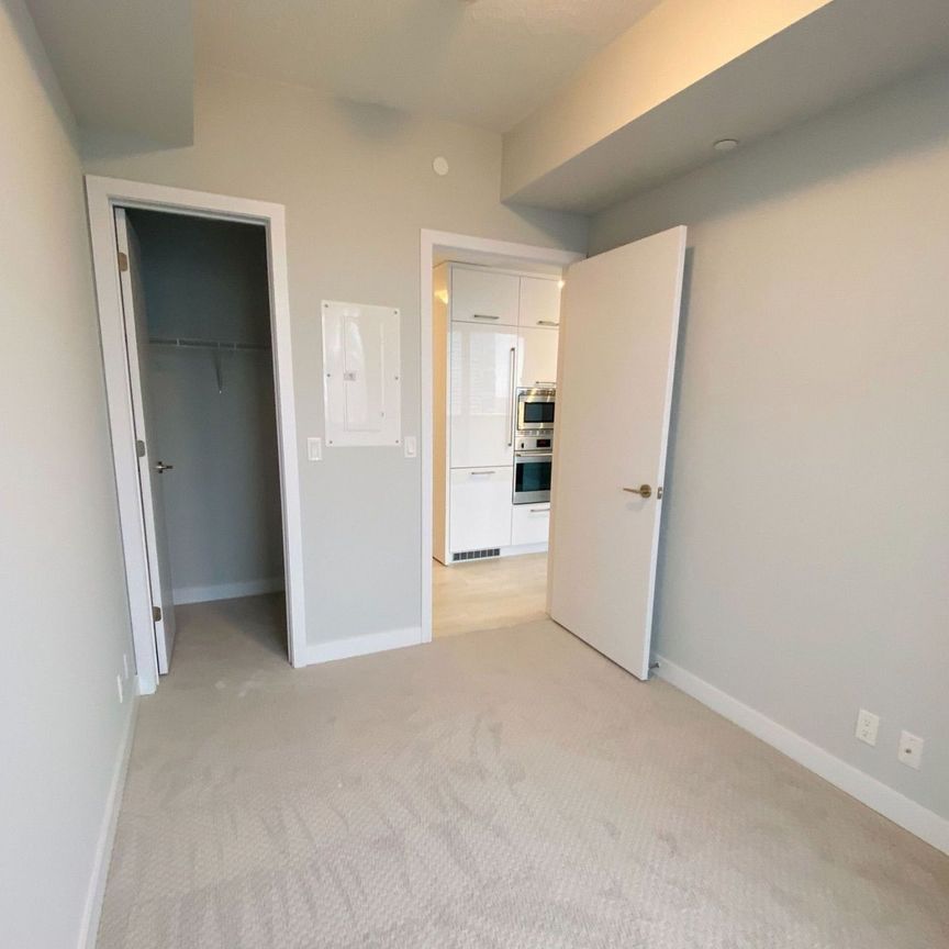 For Lease - 2221 Yonge Street Unit# 2502, Toronto, Ontario - Photo 1