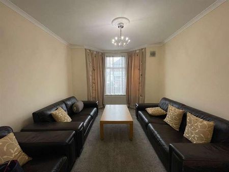 Western Road, Southall, UB2 - Photo 3