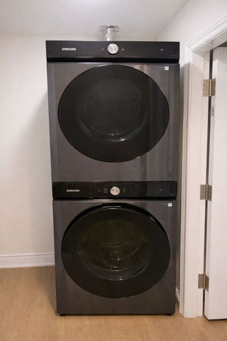 For Lease - 25 Delport Close, Brampton, Ontario - Photo 3