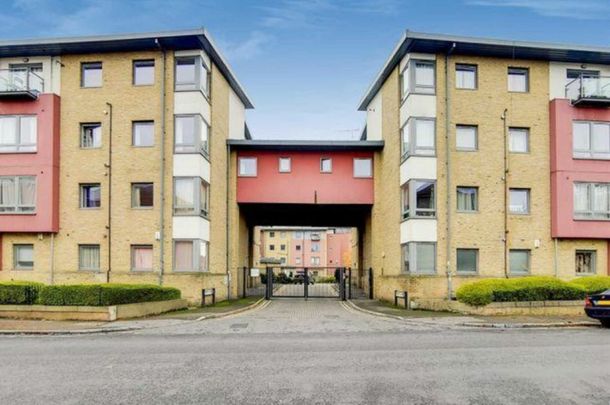 Crown Close - Photo 1