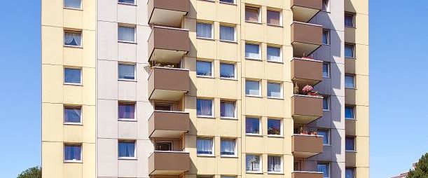 Großzügige Familienwohnung freut sich auf neue Bewohner - Photo 1