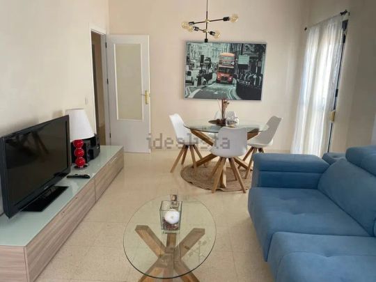 Alquiler de piso en Calle Huerto de Monjas - Photo 1