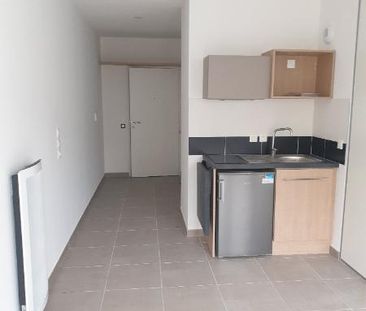 Location Appartement 1 pièce 24m² CASTELNAU LE LEZ 34170 - Photo 4