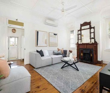 Freestanding Federation Home - Photo 4