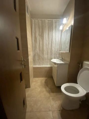Închiriez apartament cu 2 camere - Fotografie 5