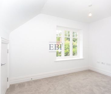 Silwood Road, Sunningdale Park, SL5 0FY - Photo 6