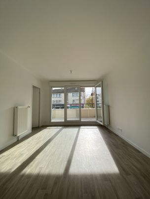 LOCATION APPARTEMENT TROIS PIECES MEUBLE - Photo 1