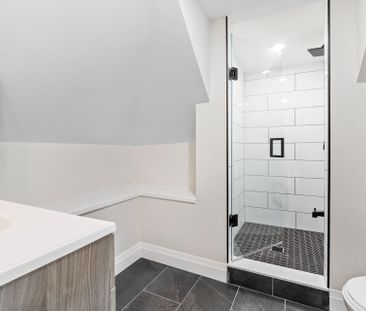 For Lease - 23 Somerset Avenue Unit# Upper, Hamilton, Ontario - Photo 4