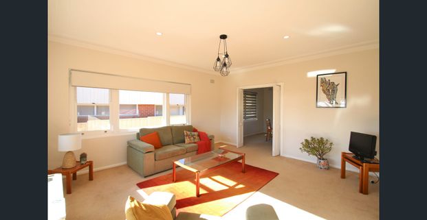 Brick Home on Margaret Street - Photo 1