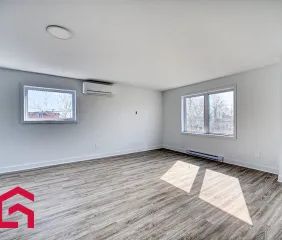 1 room apartment of 99m² in Saint-Jérôme - Photo 2