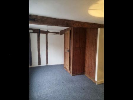 3 bedroom flat to rent - Photo 3