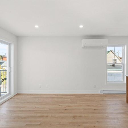 4 1/2 - CONDO NEUF ** 1 MOIS GRATUIT** - Photo 3