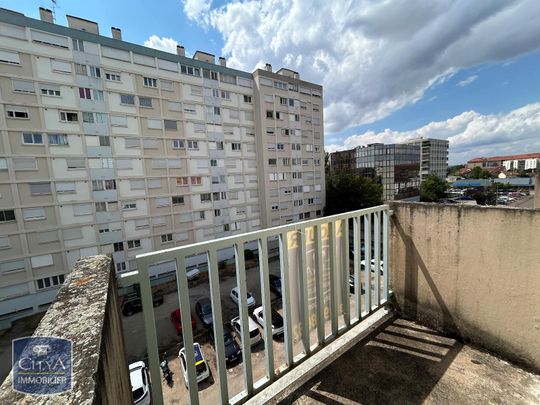 Location Appartement 3 pièces 53m² CHALON SUR SAONE 71100 - Photo 1