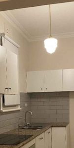 Stylish One Bedroom Apartment - Photo 4