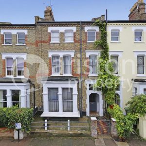 House share to rent - Photo 2