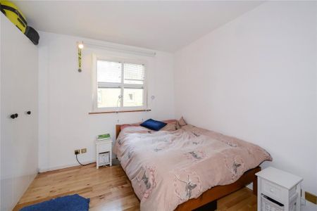 2 bedroom property to rent - Photo 4