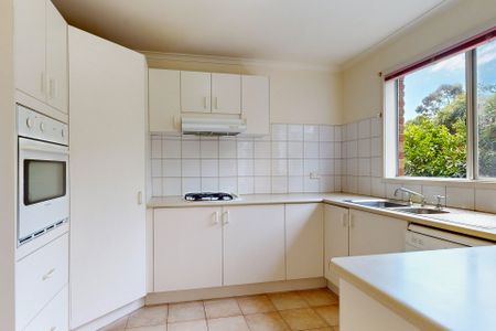 Spacious Family Home with Comfort and Convenience in Forest Hill - Photo 5