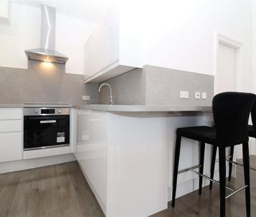 Studio to rent - Photo 6