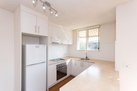 QUIET & PEACEFUL&mldr; WHITE GOODS INCLUDED - Photo 3