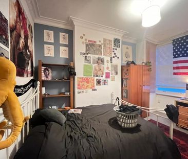 4 bedroom terraced house to rent - Photo 6