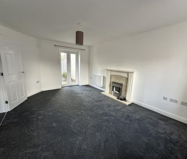 4 bedroom terraced house to rent - Photo 1