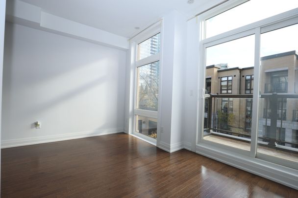 For Lease - 23 Eldora Avenue Unit# 111, Toronto, Ontario - Photo 1