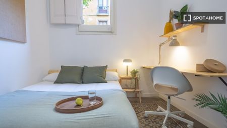 barcelona, Catalonia 08003 - Photo 5