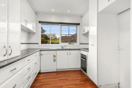 7 View Street, Pascoe Vale VIC 3044 - Photo 3