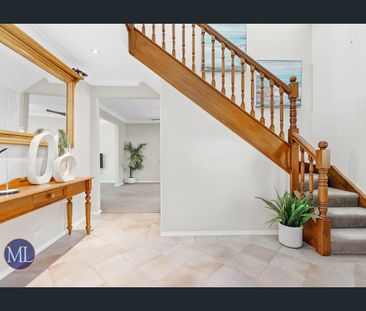 Modern Family Home - CTHS Zone - Photo 5