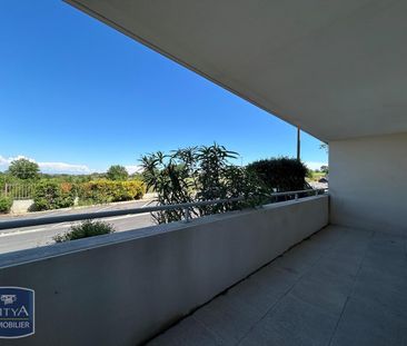 Location Appartement 2 pièces 40m² BOUJAN SUR LIBRON 34760 - Photo 2