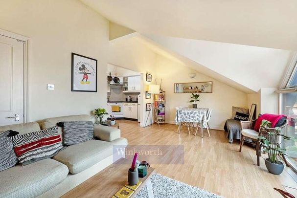 Broomgrove Road, London, Uk, SW9 - Photo 1