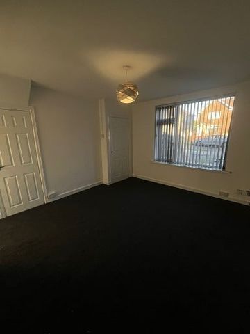 South Roundhay - Photo 3