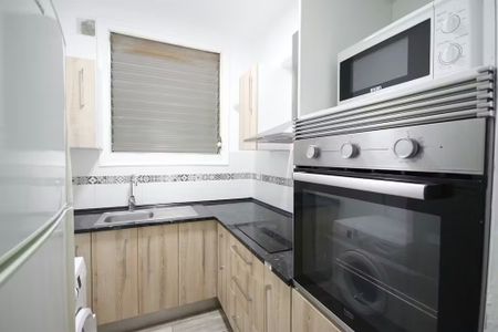 Carrer del Cinca, Barcelona, Catalonia 08030 - Photo 5