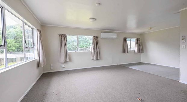 Lovely renovated home Papatoetoe - Photo 1