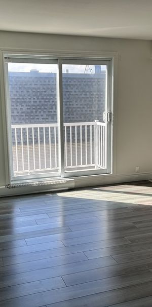 41/2 Rénové Disponible Des Maintenant - Photo 1