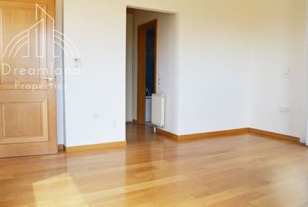 Μονοκατοικία για ενοικίαση Καλυμνιώτικα (Βούλα) - Φωτογραφία 2